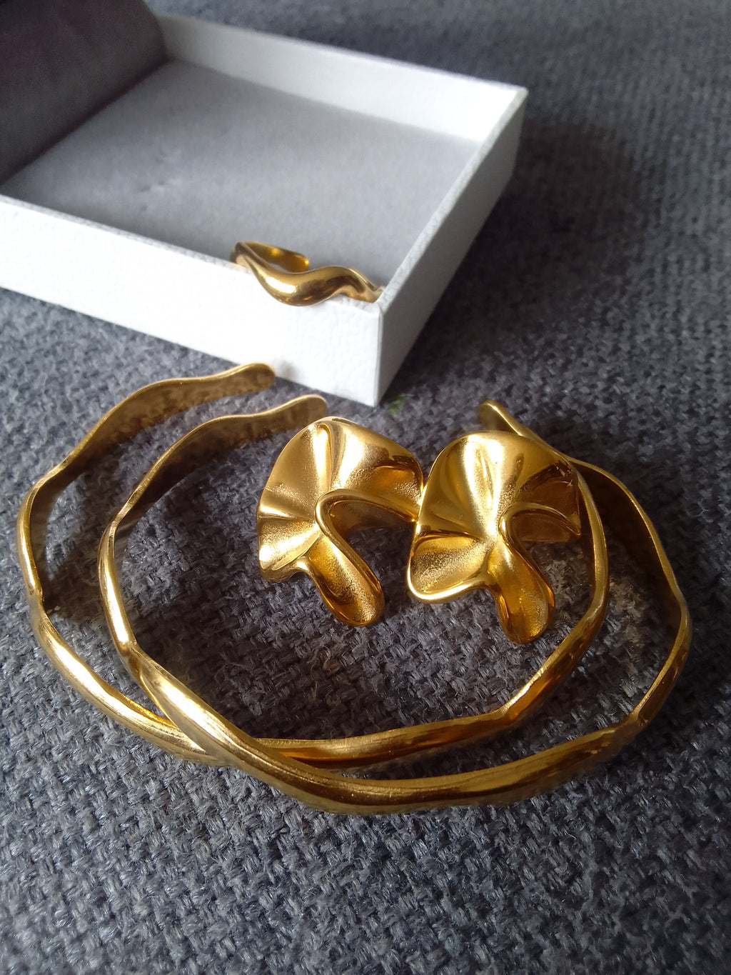 -%%💞 La rose dorée